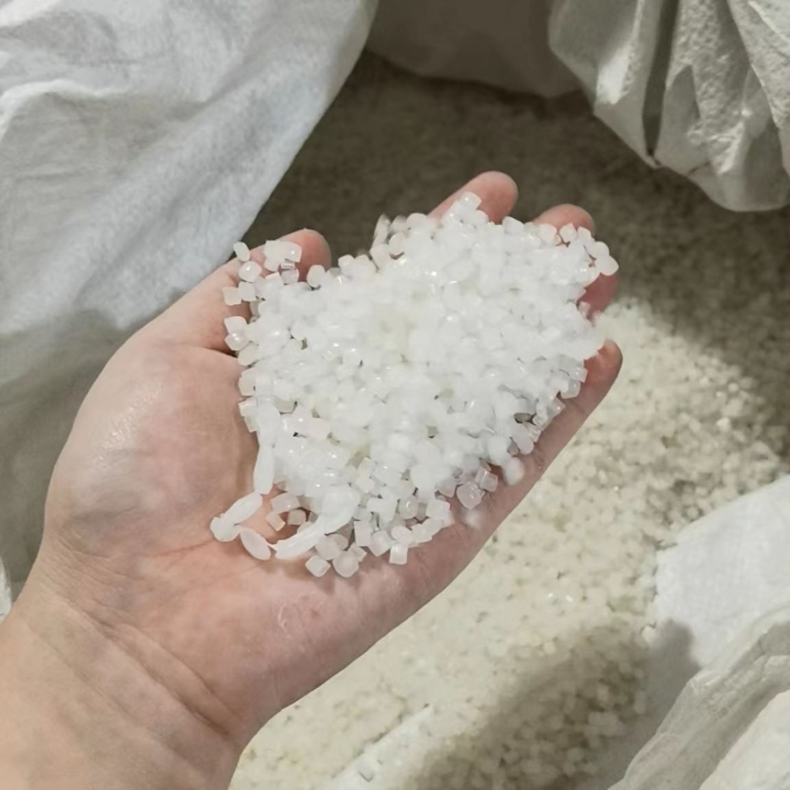 Aplikácia materiálov šetrných k životnému prostrediu v produktoch HolyCore